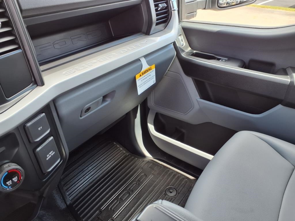 2026 Ford F-450 XL photo 25