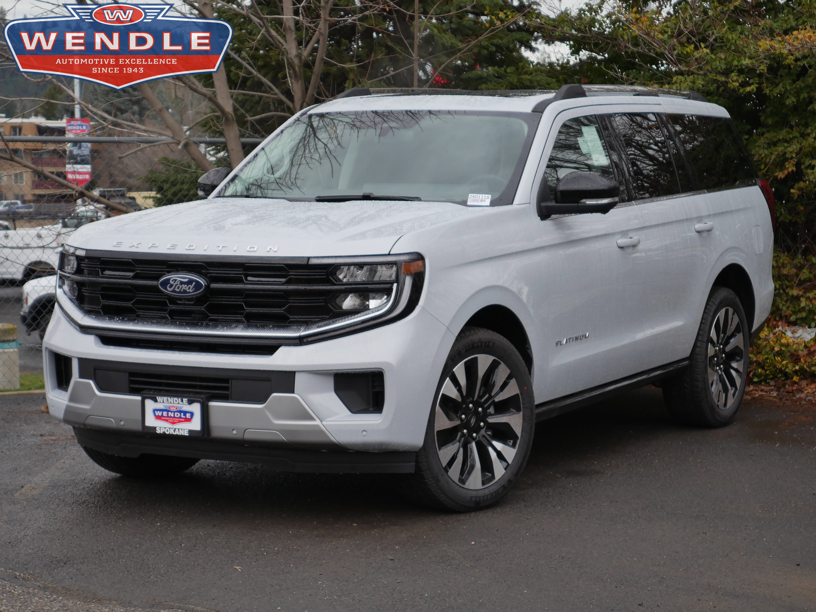 2025 Ford Expedition Platinum's photo