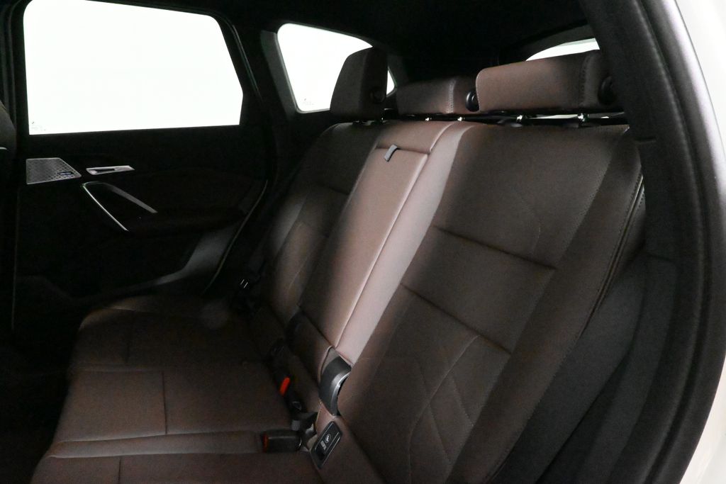 2025 Bmw X1 XDrive28i photo 4