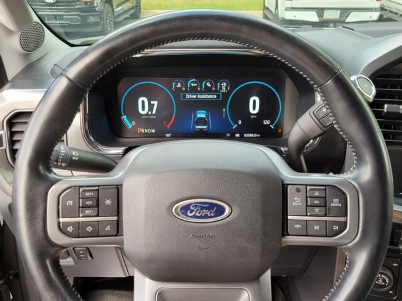 2022 Ford F-150 Lariat photo 23