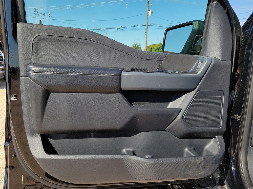 2024 Ford F-150 XLT photo 16