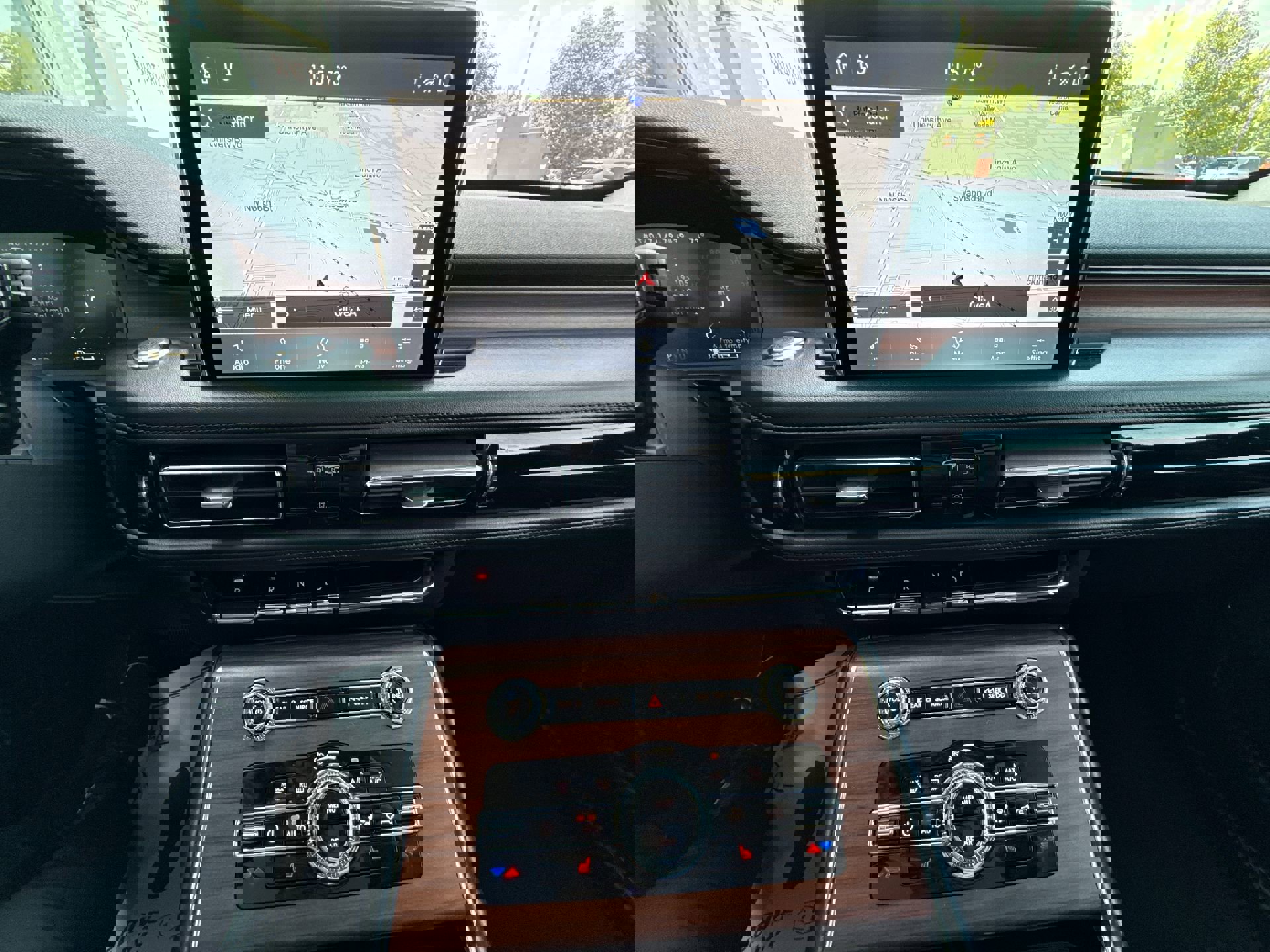 2023 Lincoln Aviator Reserve photo 12