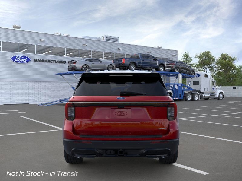 2025 Ford Explorer ST-Line photo 3