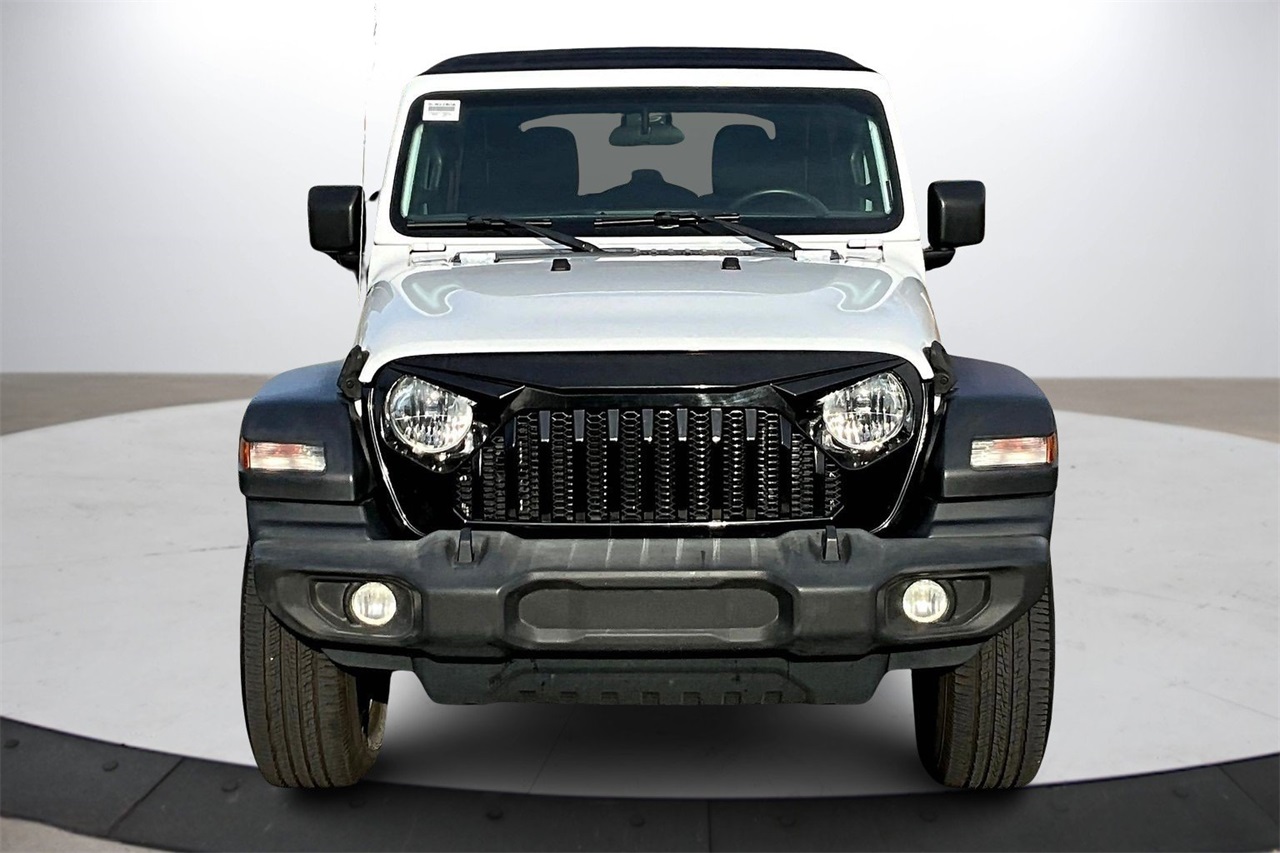 2019 Jeep Wrangler Sport S photo 2