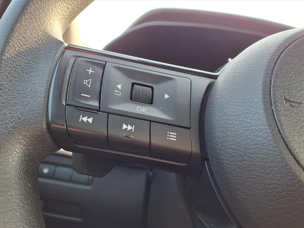 2023 Nissan Rogue SV photo 15