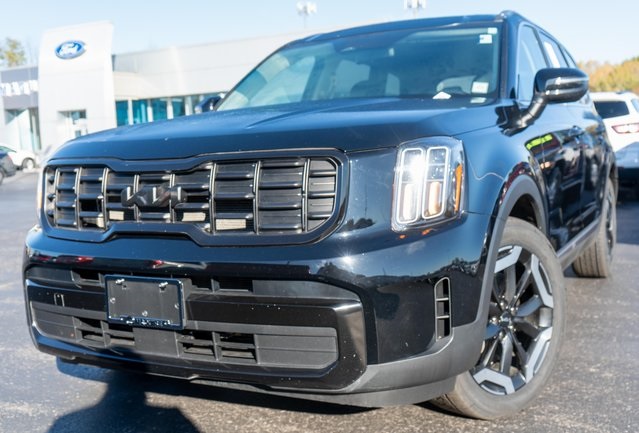 2024 Kia Telluride S's photo