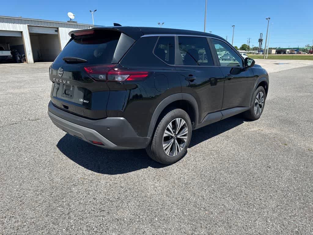 2023 Nissan Rogue SV photo 4