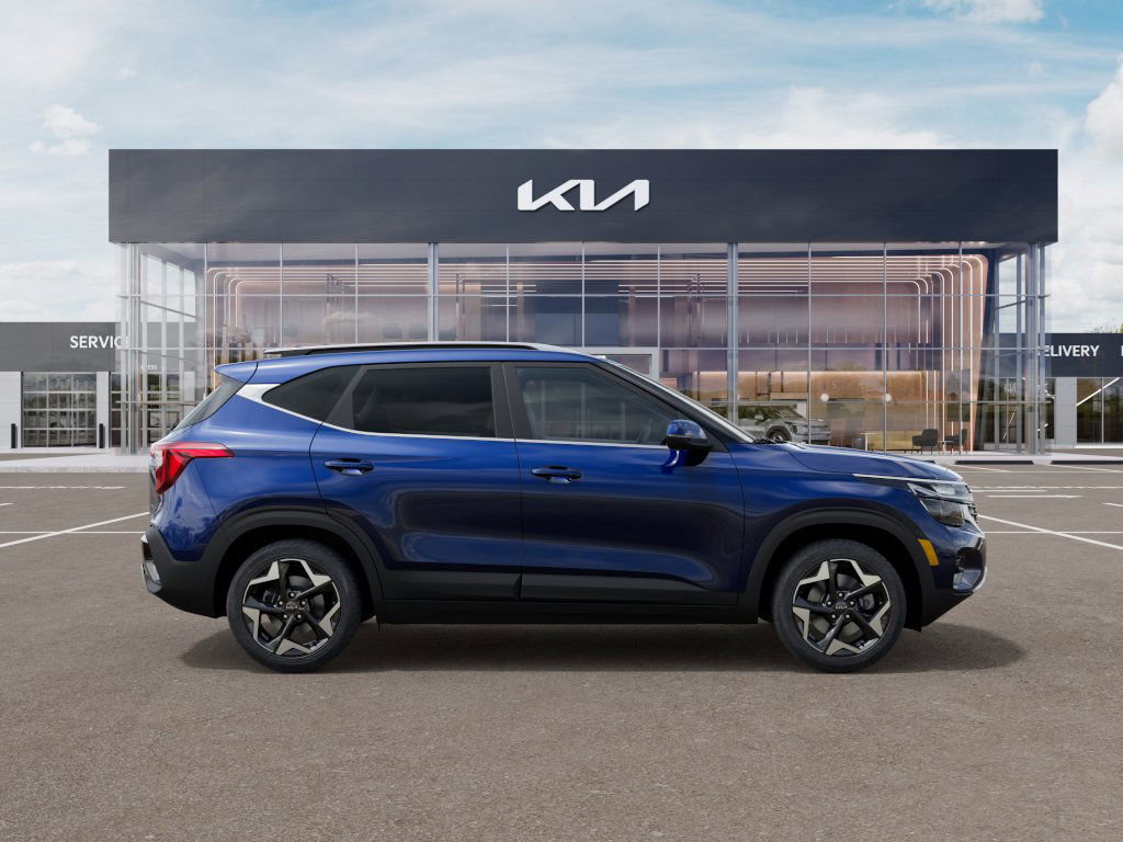 2025 Kia Seltos EX photo 6