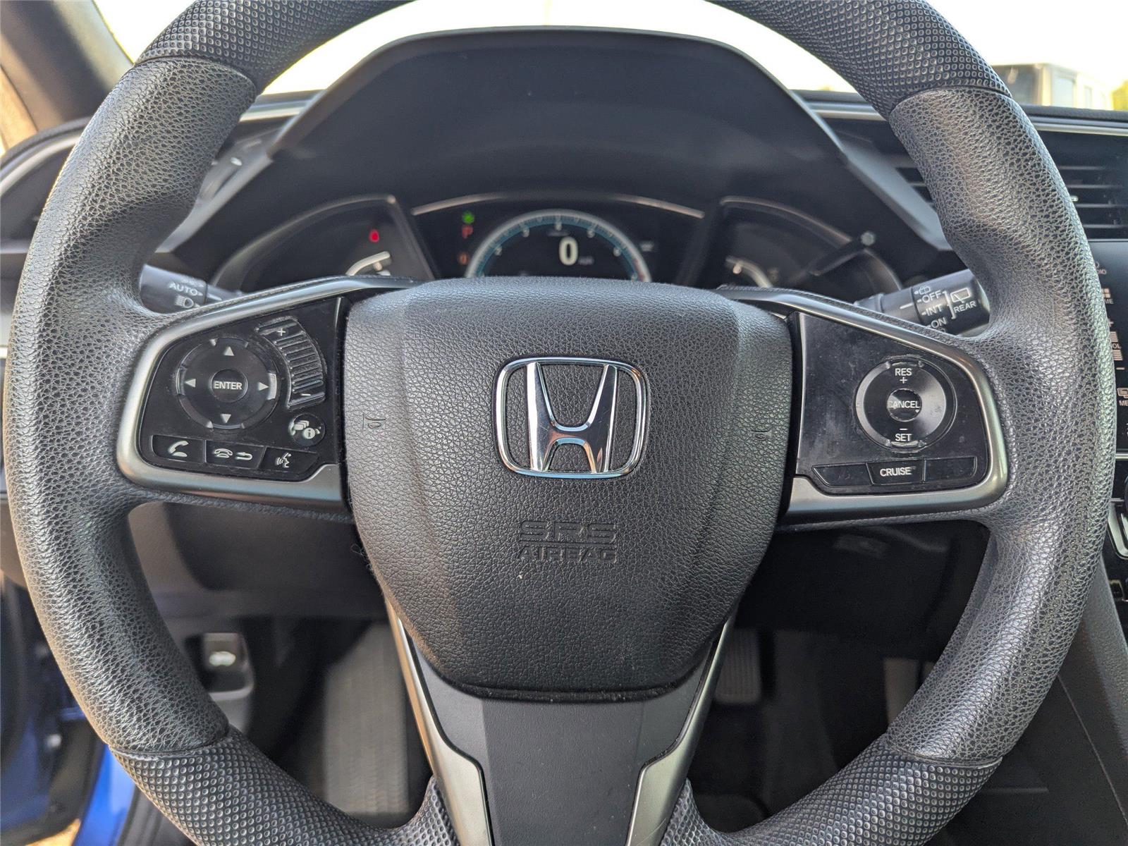 2017 Honda Civic Hatchback EX photo 31