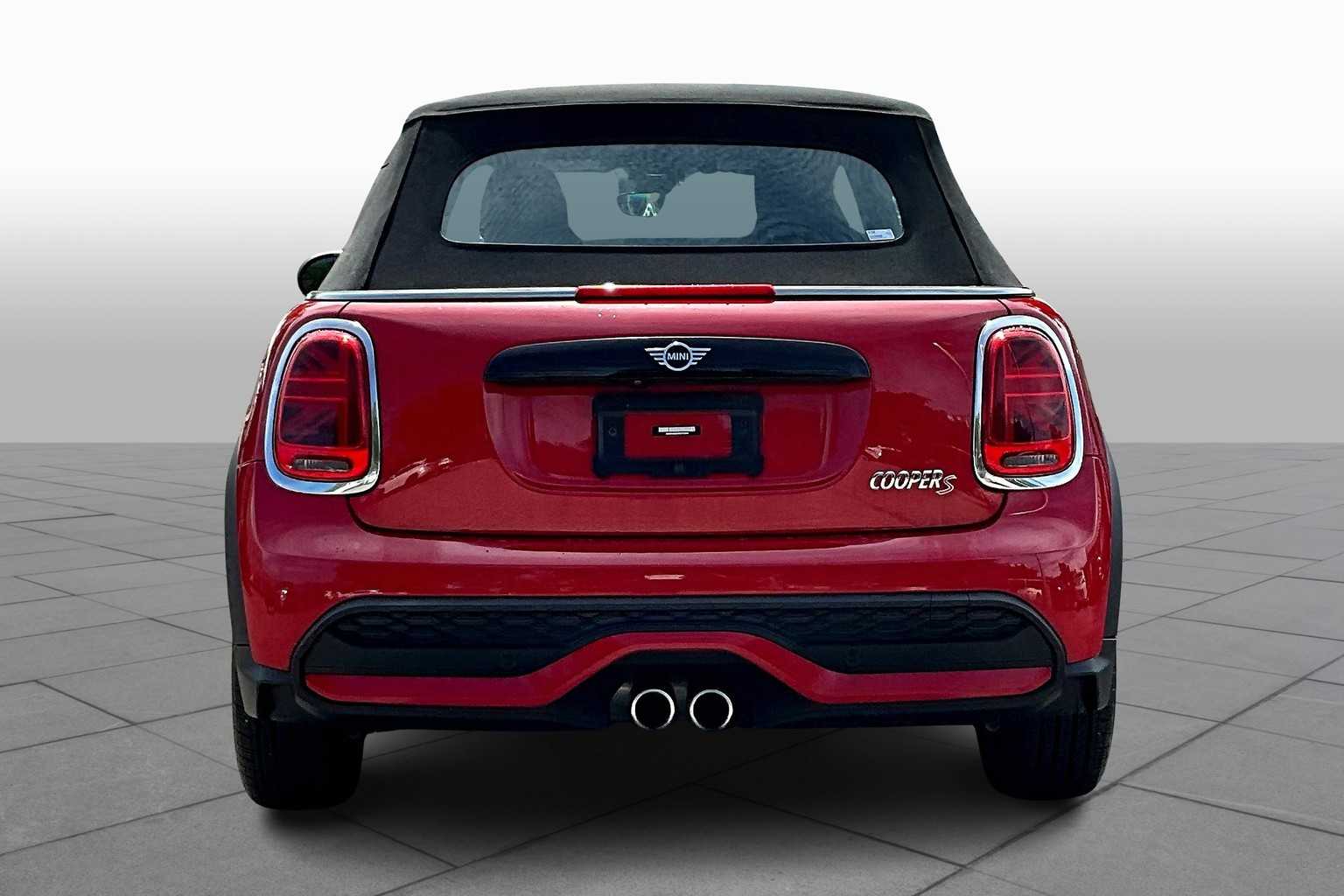 2022 Mini Cooper Convertible S photo 4