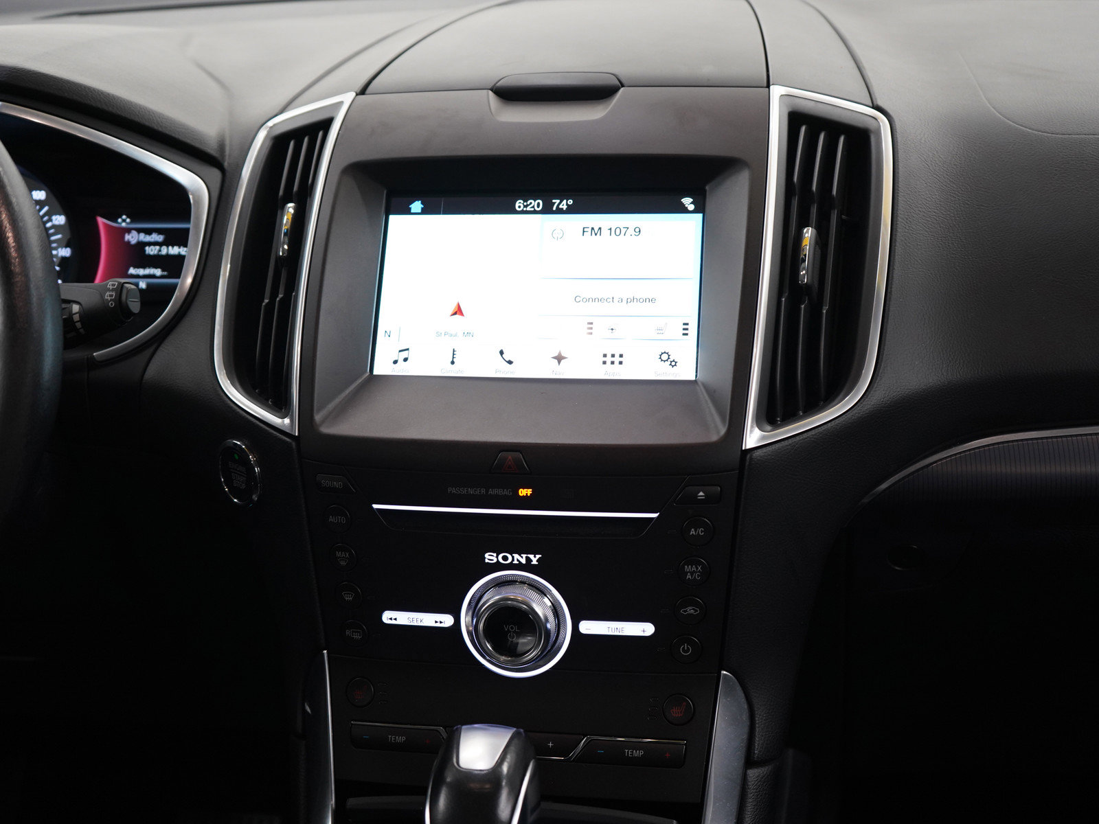 2017 Ford Edge Titanium photo 14