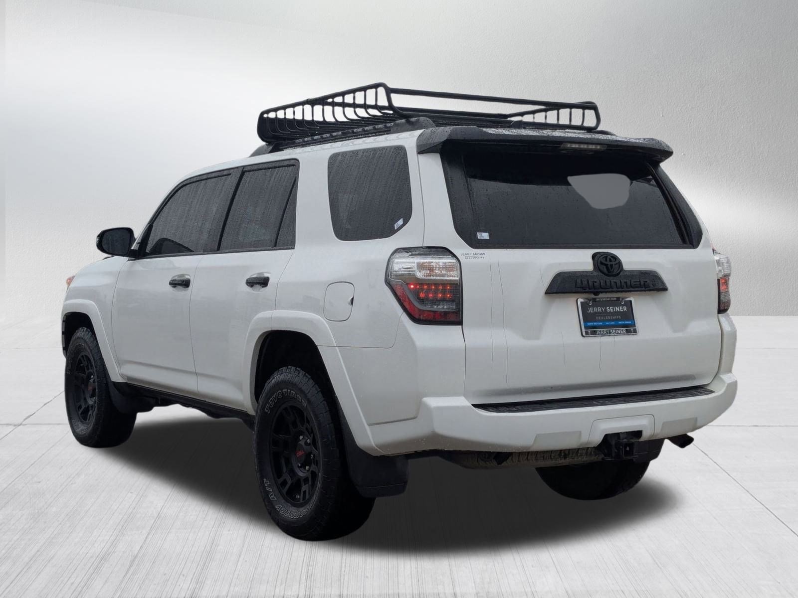 2021 Toyota 4Runner Venture Special Edition photo 3