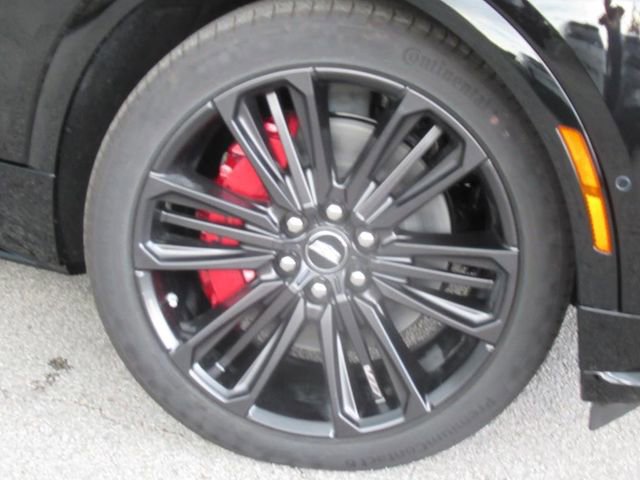 2026 Cadillac Lyriq photo 7