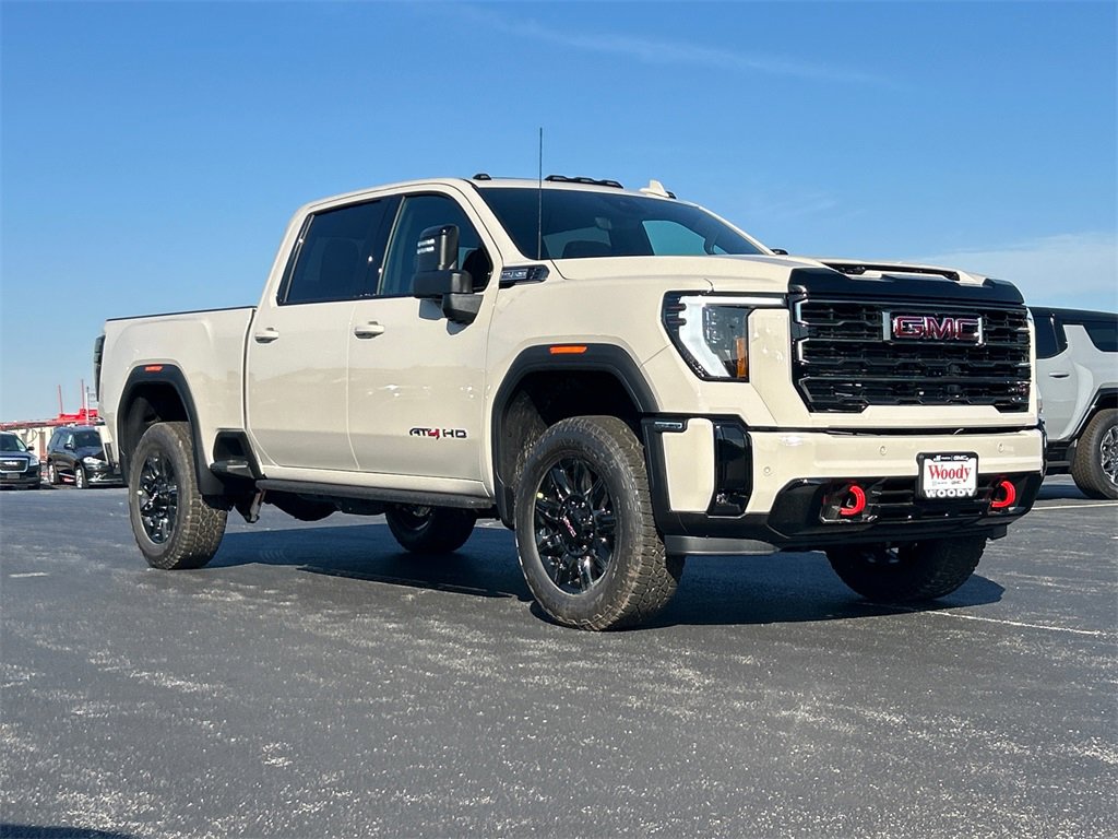 2026 Gmc Sierra 2500 AT4 photo 2