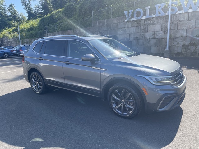2022 Volkswagen Tiguan SE photo 4