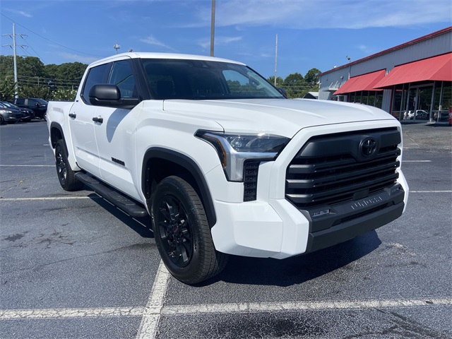 2024 Toyota Tundra SR5 photo 4
