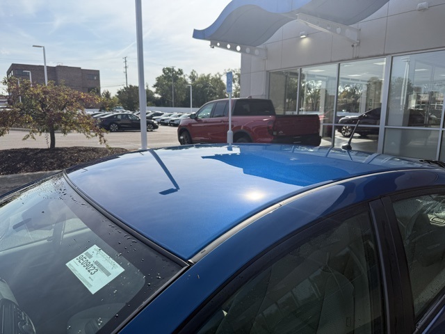 2011 Honda Insight LX photo 11