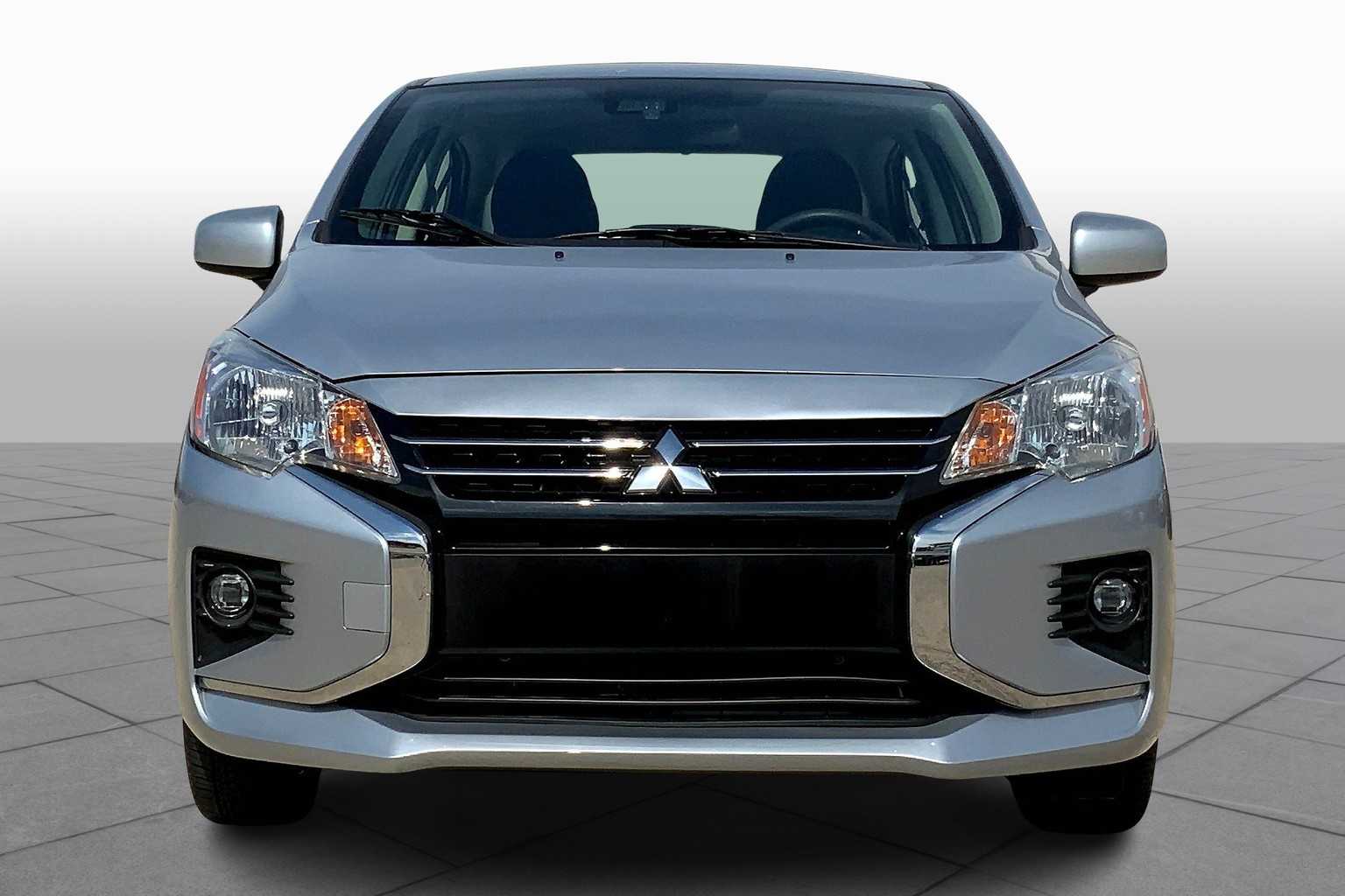 2024 Mitsubishi Mirage G4 LE photo 3