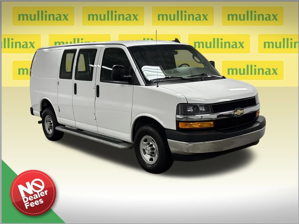 2024 Chevrolet Express Cargo Work Van's photo