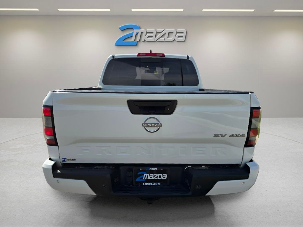 2024 Nissan Frontier SV photo 4