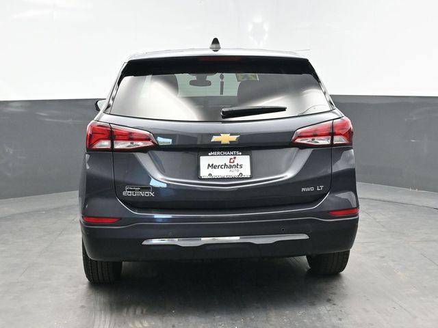 2023 Chevrolet Equinox LT photo 3