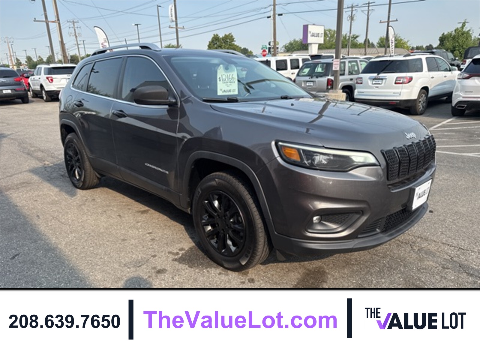 2019 Jeep Cherokee Latitude photo 2