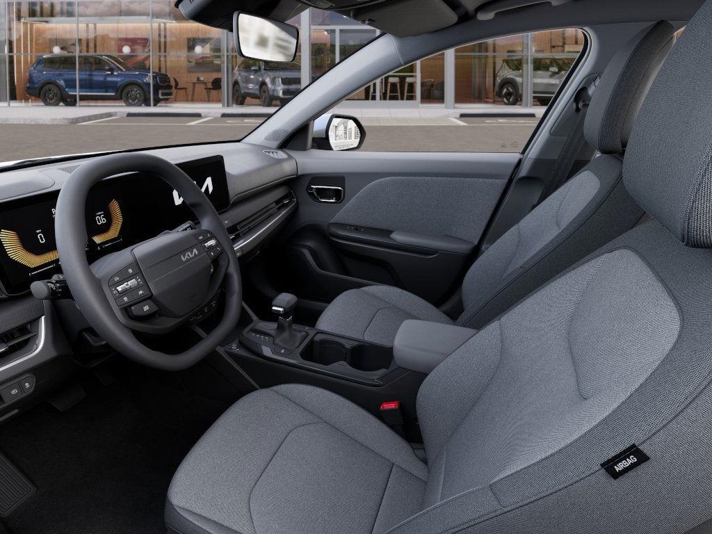 2025 Kia K4 LXS photo 15