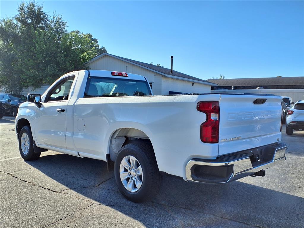 2024 Chevrolet Silverado 1500 photo 6