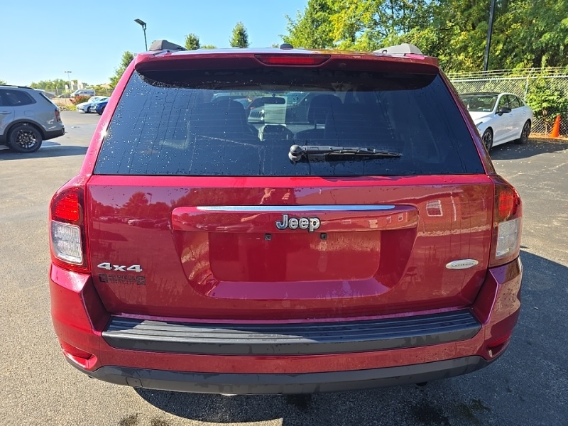 2014 Jeep Compass Latitude photo 5