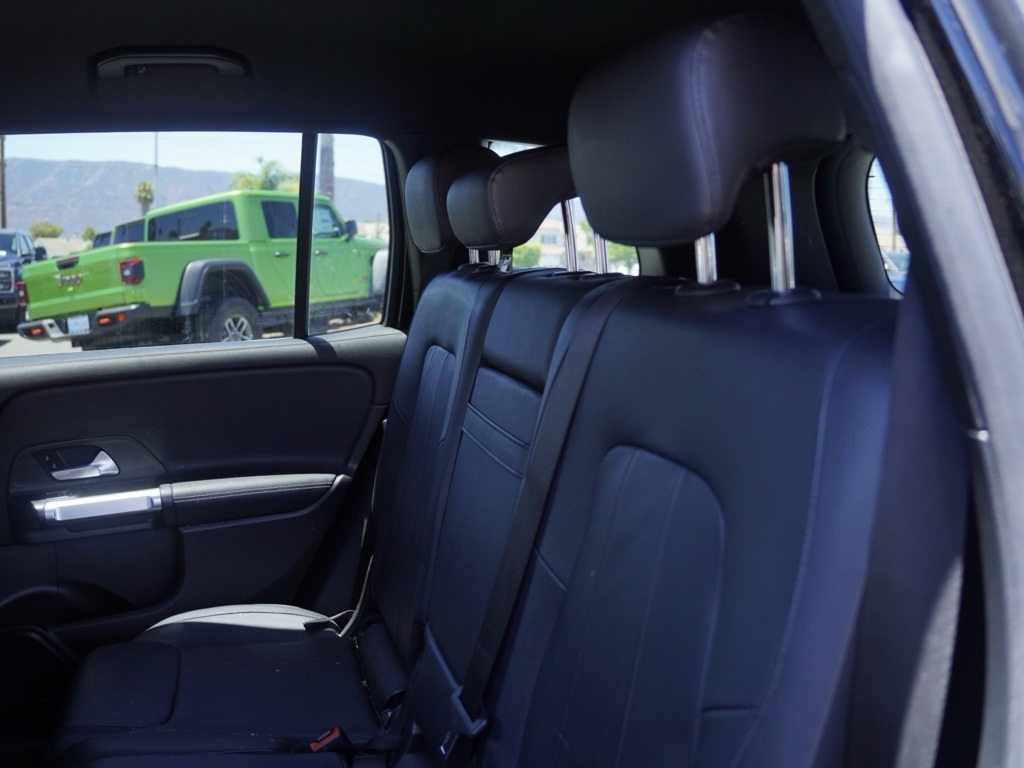 2020 Mercedes Benz GLB 250 photo 21