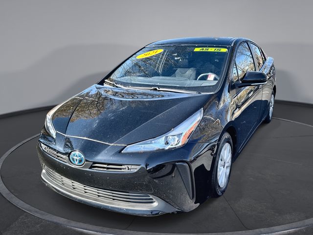 2021 Toyota Prius LE's photo