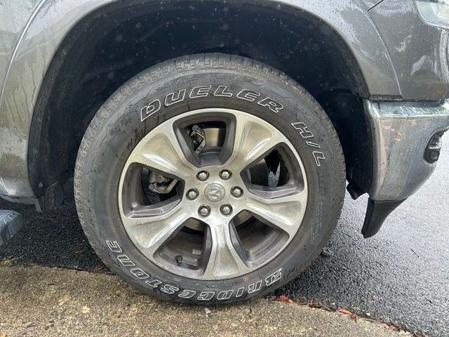 2022 Ram 1500 Laramie photo 11