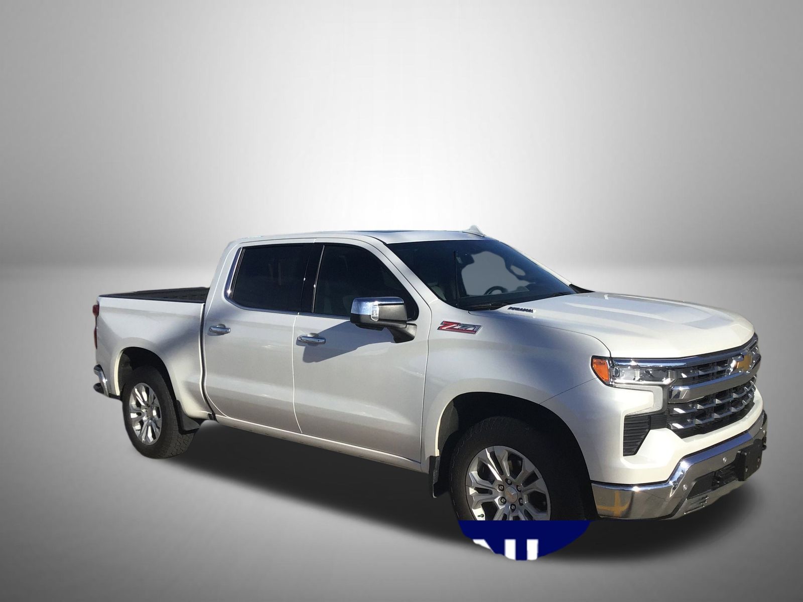 2025 Chevrolet Silverado 1500 LTZ photo 3