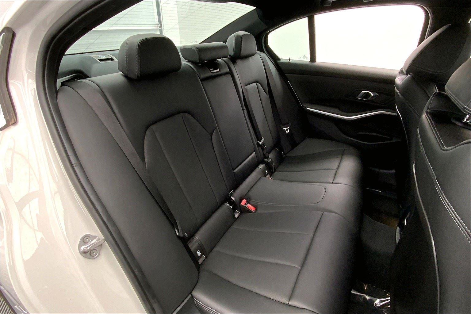 2024 Bmw 330i xDrive photo 14