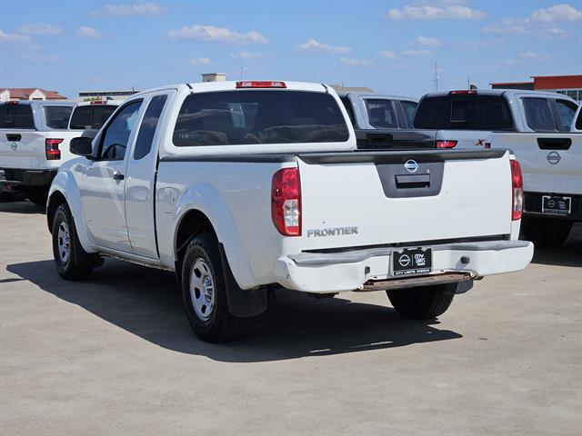 2017 Nissan Frontier S photo 4