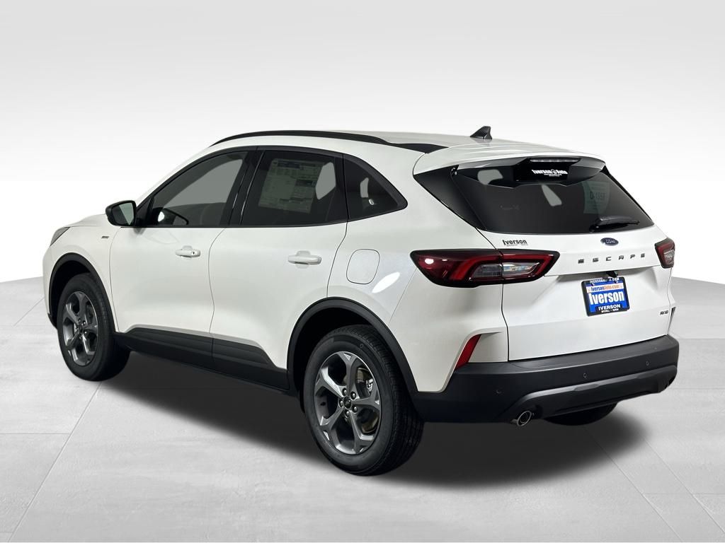 2025 Ford Escape ST-Line photo 3