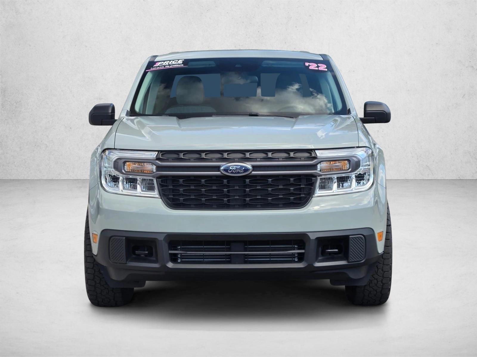 2022 Ford Maverick XLT photo 2