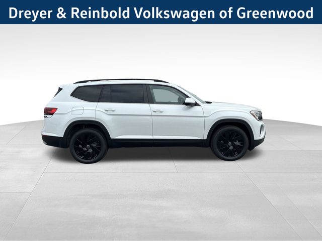 2026 Volkswagen Atlas SE Technology photo 2