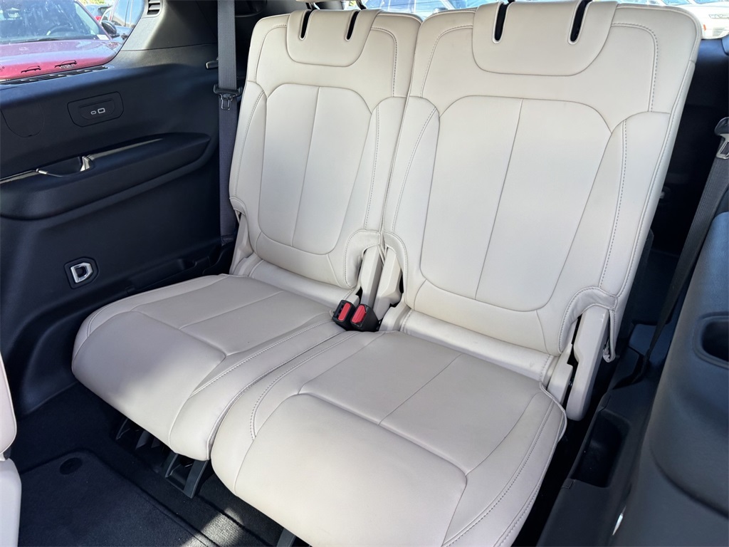 2025 Jeep Grand Cherokee Limited photo 10