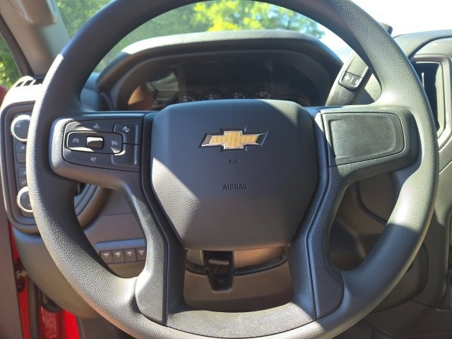 2025 Chevrolet Silverado 3500HD Work Truck photo 4