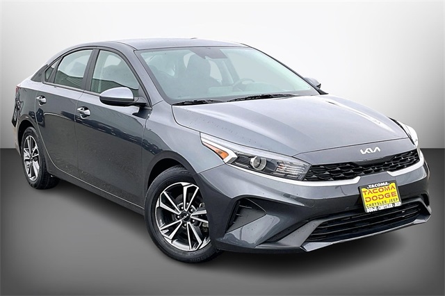 2023 Kia Forte LXS's photo