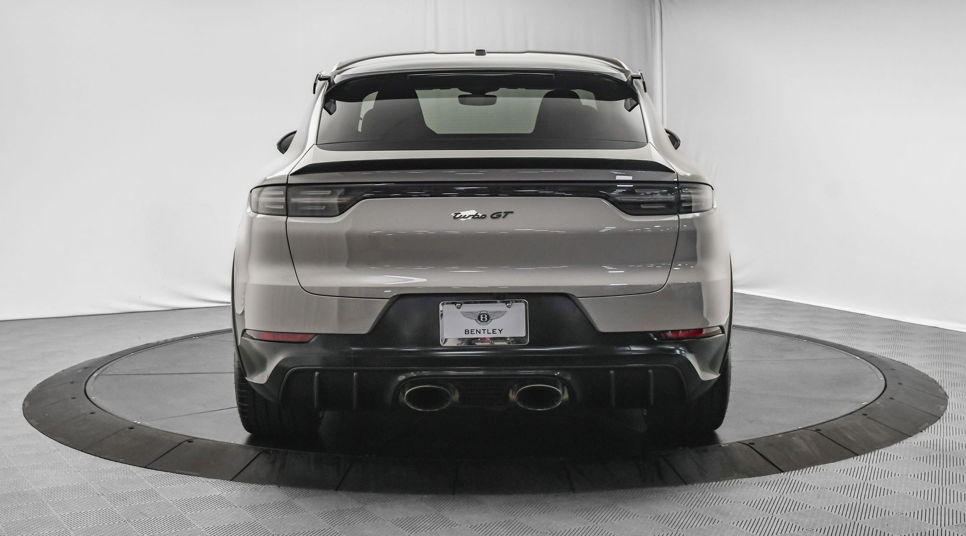 2023 Porsche Cayenne Coupe Turbo GT photo 5