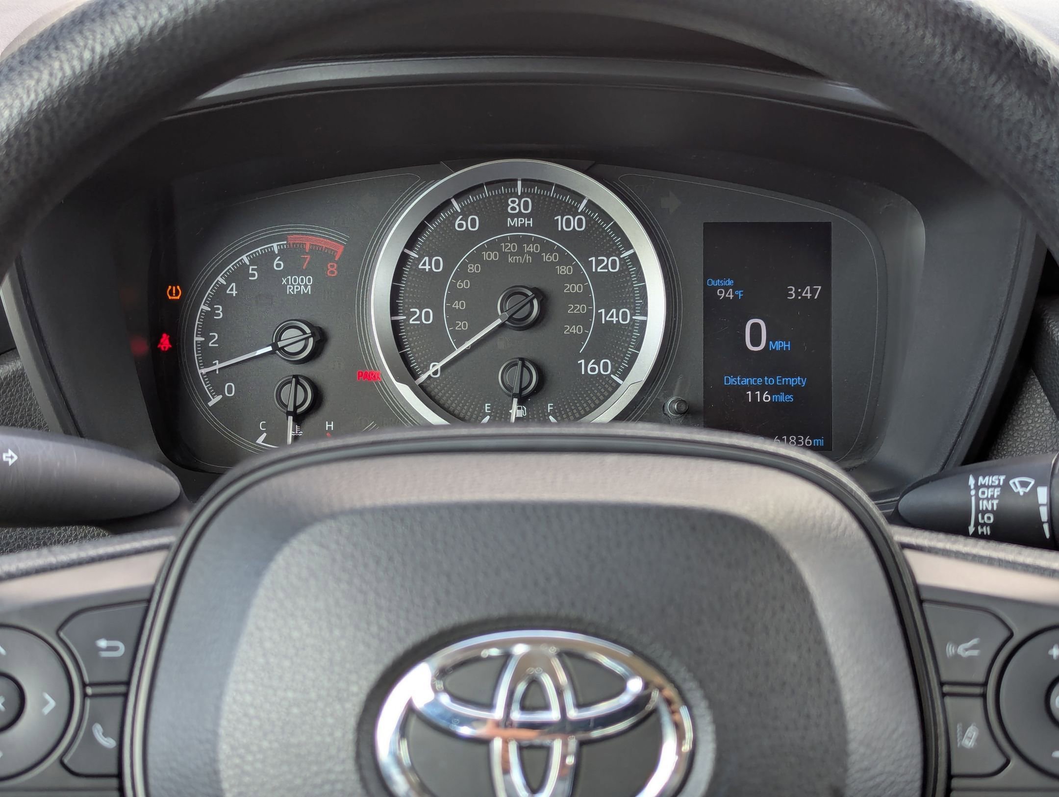 2022 Toyota Corolla LE photo 23