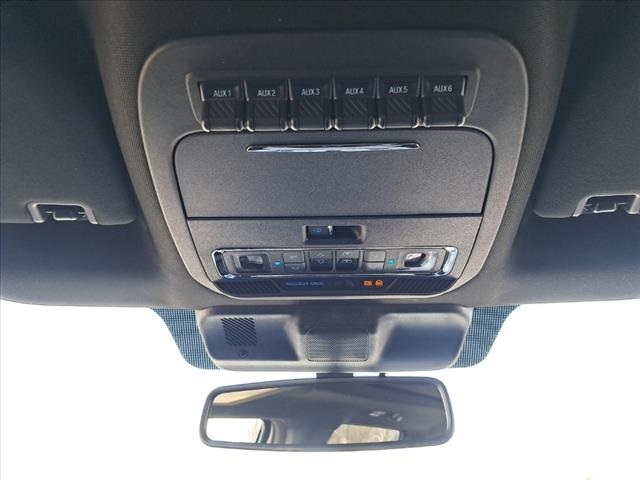 2025 Ford F-350 Platinum photo 19