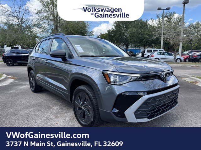 2025 Volkswagen Taos S's photo