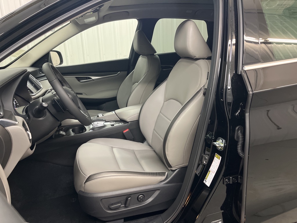 2025 Infiniti QX50 Luxe photo 17