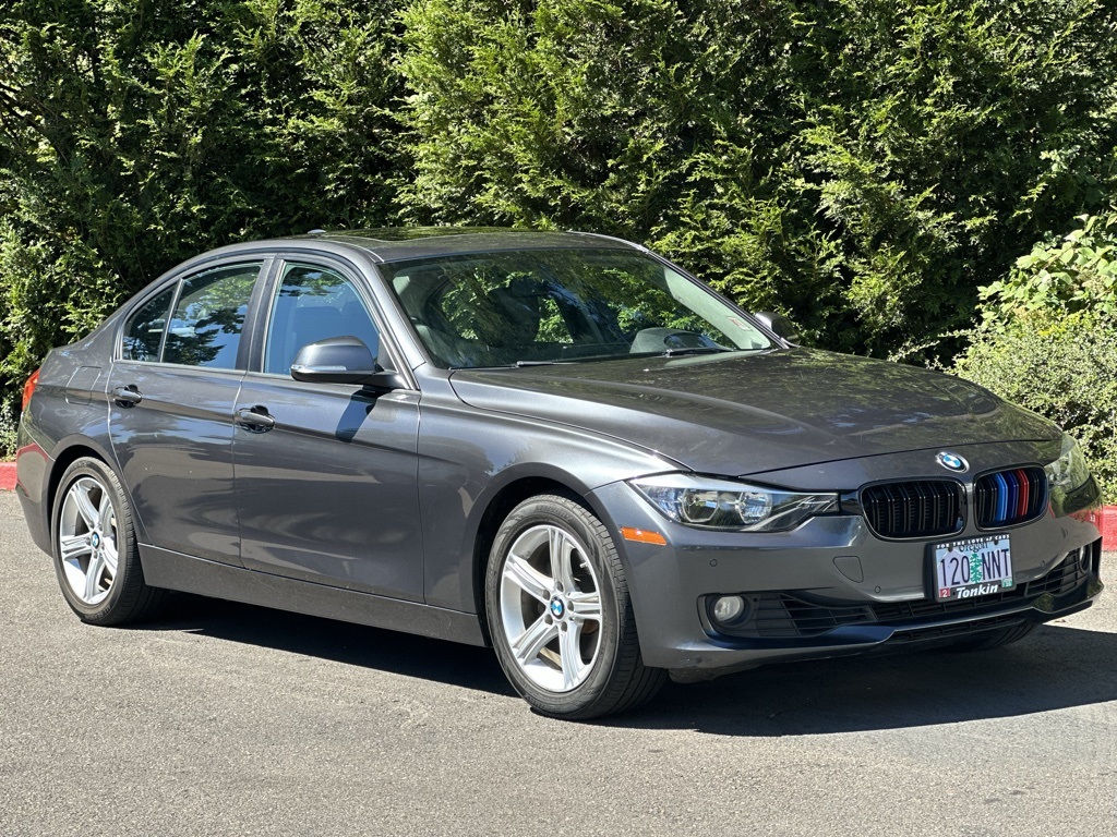 Used 2014 BMW 3 Series 328i with VIN WBA3C1C53EK117145 for sale in Gladstone, OR