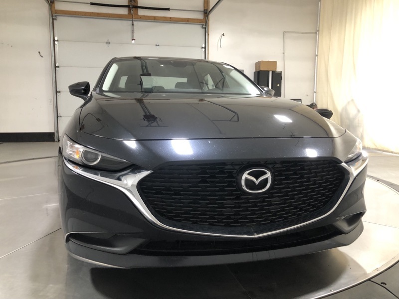 2019 Mazda Mazda3 Base photo 2