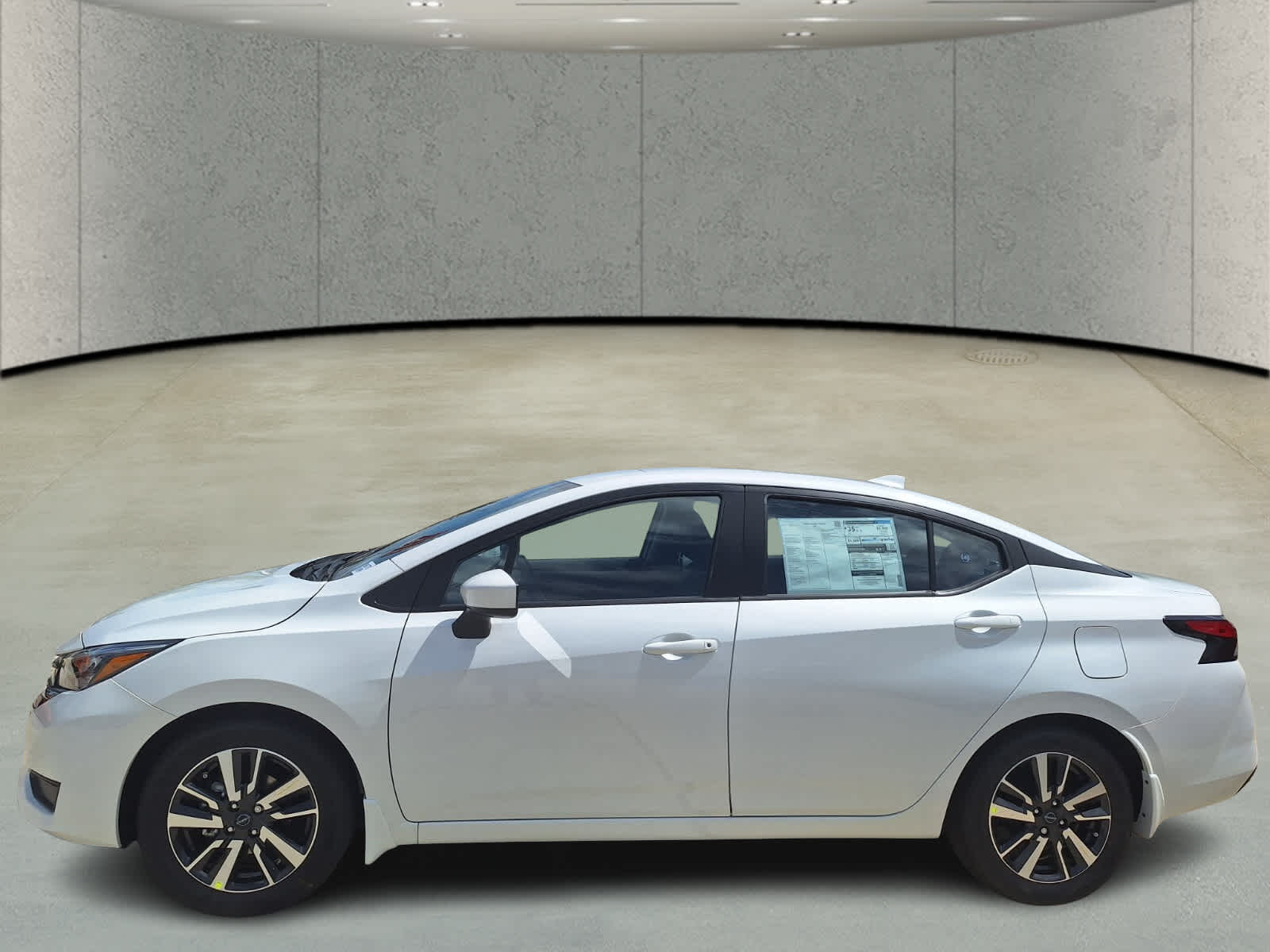 2025 Nissan Versa SV photo 2