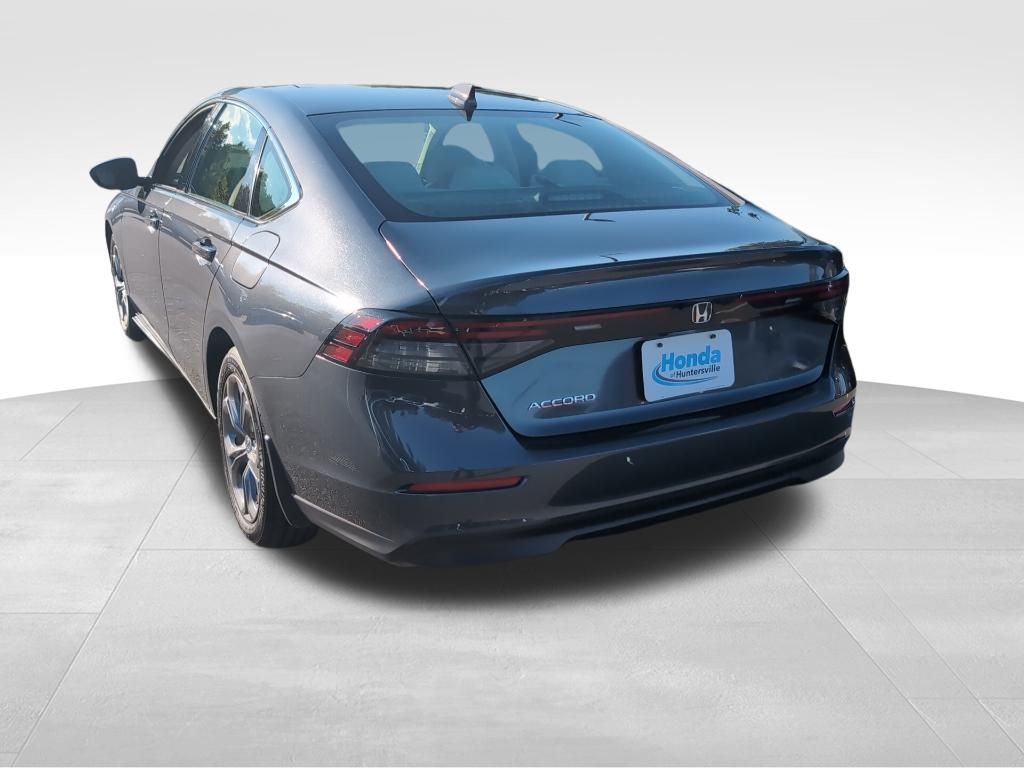 2023 Honda Accord EX photo 5
